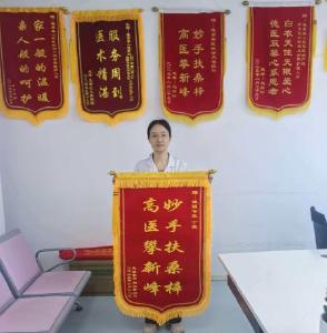 【奋斗者·坚守③】瘦了二十斤，她在天山雪原建起生命产房——记崇阳县人民医院妇产科援疆医生丁薇
