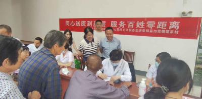 同心送医下基层  惠民服务暖民心