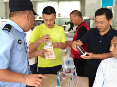 崇阳县青山镇：禁毒宣传进企业   筑牢职工防毒防线
