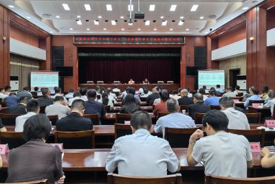 县委理论学习中心组（扩大）6月份集中学习暨第78期桃溪讲堂举行