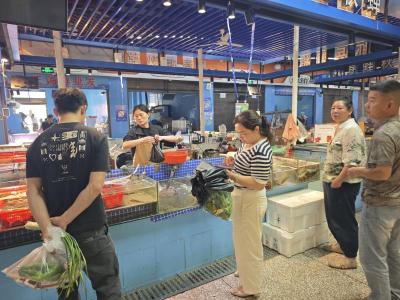 价格大跳水！崇阳市民实现“吃虾自由”