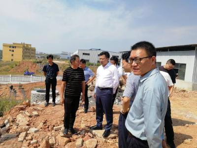 刘子恒到县经济开发区调研重点项目时强调：要全力以赴抓项目、促投资、稳增长