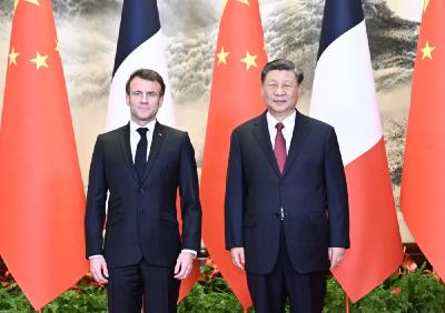习近平同法国总统马克龙举行会谈   