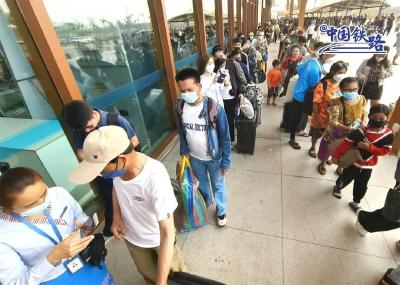 敲黑板！坐火车去老挝怎么买票？  