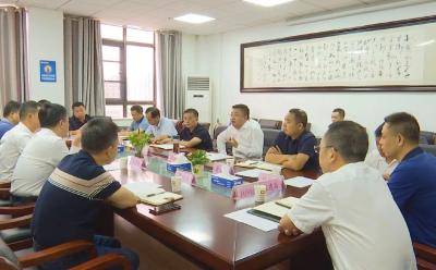 V视丨湖北铁路开发有限公司来通山县考察洽谈
