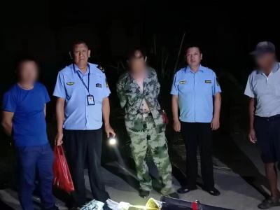  县农业综合执法大队：打击非法捕捞  渔政执法在行动 