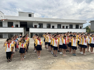 洪港镇车田小学开学第一课——新学期，新起点，新征程