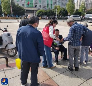 通羊镇：重阳敬老别样情 禁毒宣传入民心