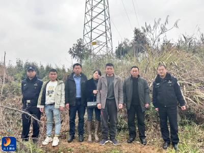 泪目！失散32年的亲人在通山警方的帮助下再相聚