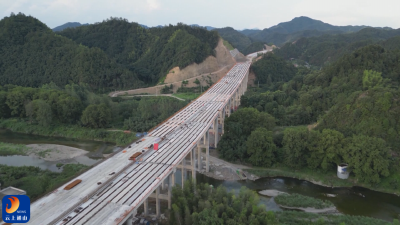 【深入学习贯彻通山县三级干部会议精神解读之八】​通山：破难题 着力打造城乡一体 均衡共享的新局面