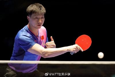 马龙晋级国际乒联单打世界杯男单决赛  
