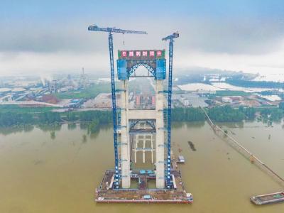 刚刚封顶！2026年通车，15分钟直达！