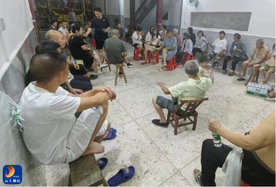 杨芳林乡开展未成年人保护专题宣讲屋场会