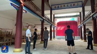 县住建局：对农村宗族祠堂规范化建设管理专项整治工作进行督办 