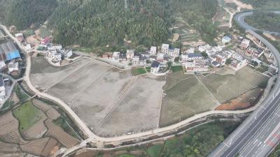 通山：建设高标准农田 让粮田变良田