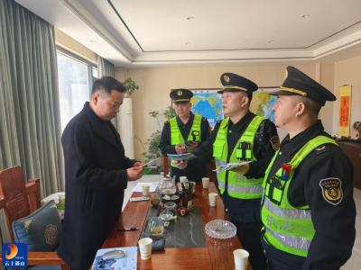 通山公安“花式警务”守护春季“赏花游”