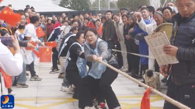 V视丨通山县人民医院举行庆祝“三八”国际妇女节拔河比赛活动