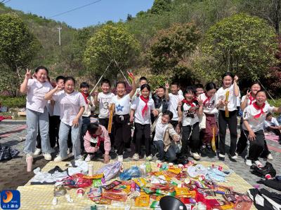 燕厦乡北冲小学：春日健行 自然探趣
