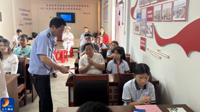 洪港镇：“安全自护小课堂”开课啦  