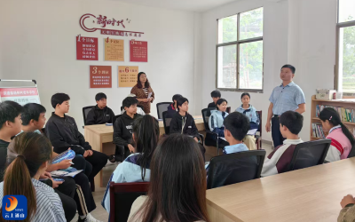 洪港镇：多方联动齐发力  筑牢未成年人“扫黄打非”保护伞