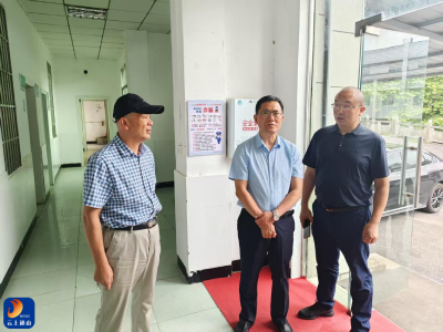 省红十字会领导来通山县调研