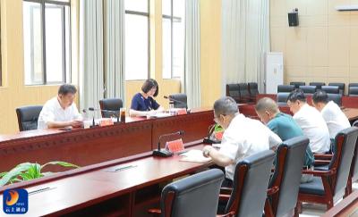 吴涛主持召开全县基层党建工作约谈会