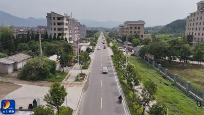 V视丨通山：小路灯照亮大民生 道路亮化工程暖民心