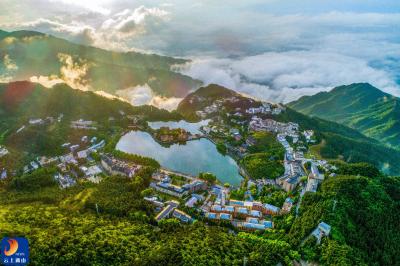 V视丨九宫山景区服务升级人气旺 避暑季系列活动精彩纷呈