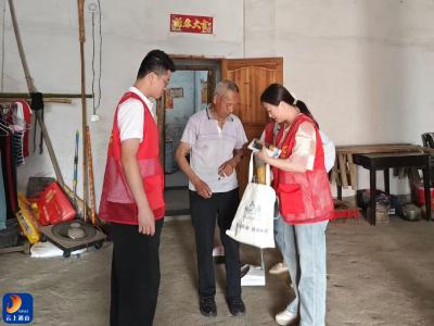 通山：从“新手”到“能手”！ 年轻干部一线“炼”出真本事