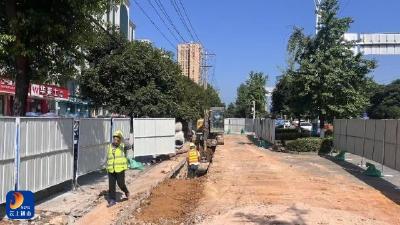 县住建局：加快城市更新 强化城市功能