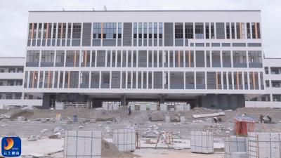 V视丨按下加速键 跑出加速度——迎宾路中学建设进入冲刺阶段  