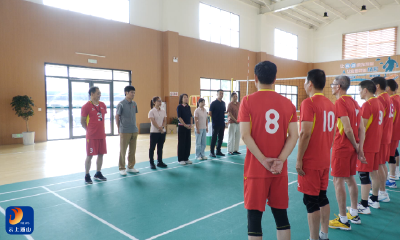 V视丨省体育局篮排中心到通山县看望全运会气排球集训队员