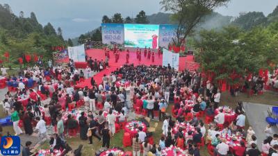 V视丨“凉资源”撬动“热经济”！九宫山避暑季“云中湖千人宴”盛大启幕
