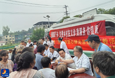 洪港镇：义诊下乡暖民心 健康服务零距离