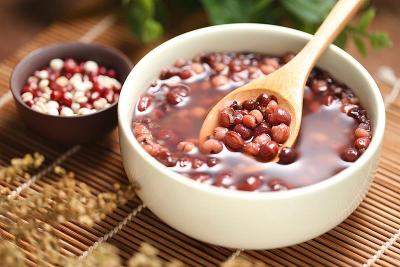 如何科学“贴秋膘”？哪些体质不宜盲目进补？ 