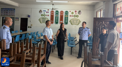 洪港镇多部门联合开展校园安全检查