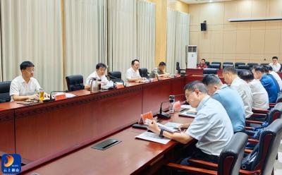 V视丨吴涛主持召开十五届县委审计委员会第五次会议