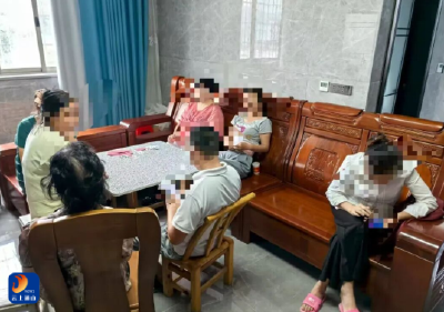 房门紧锁的民宅里，竟暗藏“豹”局！通山警方突击……  