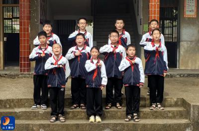 燕厦乡大井小学：举办“红歌颂华诞 童心敬祖国”国庆合唱比赛  全校学子用歌声礼赞祖国