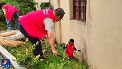 【清洁家园在行动】通羊镇双泉社区：贡献志愿力量 共筑美好家园