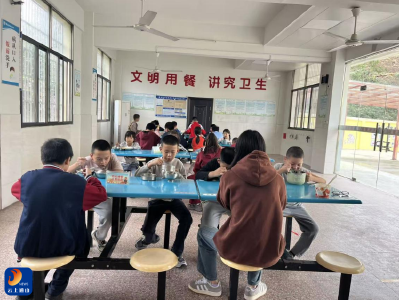 爱粮节粮，不负“食”光 ——慈口小学“校园餐突击战”打响节粮攻坚战