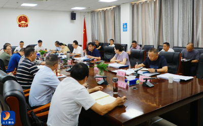V视丨吴涛主持召开城区小游园建设及道路、交通优化工作专题会议