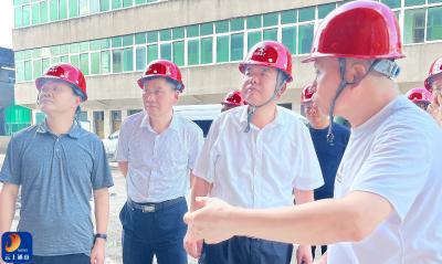 V视丨吴涛深入企业项目一线：督安全 促进度 解难题