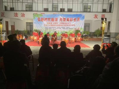 通羊镇：戏润乡村传新风 全会精神入民心