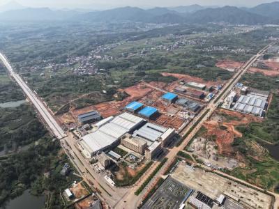 湖北通山：园区在“奔跑”中“满员” 