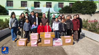 “爱心妈妈”护成长 尊老敬老暖民心 —— 省供销社赴孟垅村开展结对关爱帮扶慰问