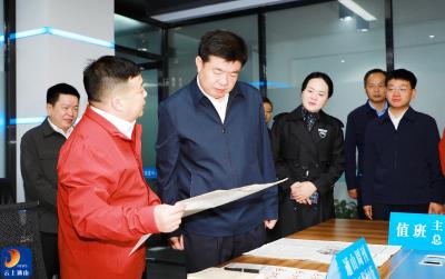 V视丨吴涛看望慰问新闻工作者：唱响主旋律 凝聚正能量  为高质量发展营造良好舆论氛围