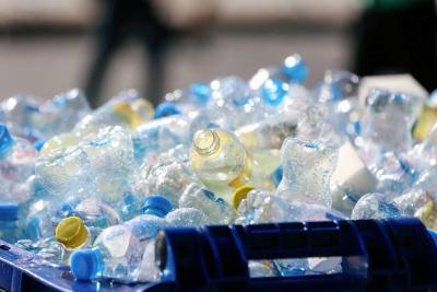 别这样使用塑料瓶！当心“毒”从口入