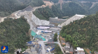 冲刺！通山黄荆口水库大坝填筑至高程144.5米