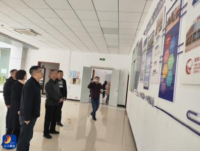 县职教中心到咸宁职业教育（集团）学校交流学习